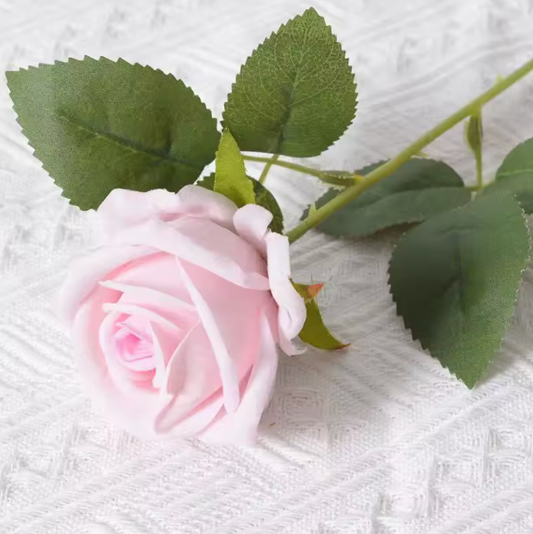 Flannel Eternal Rose Bouquet